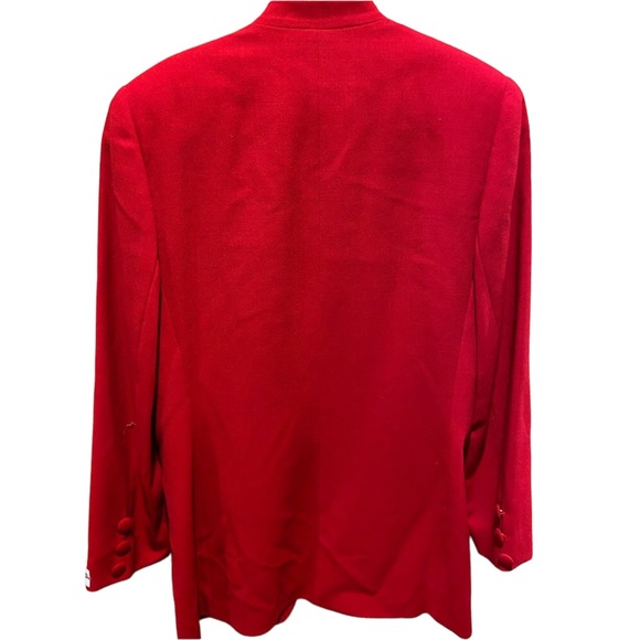 New w/o tags. 100% wool. Beautiful red blazer size 10 - Picture 3 of 6